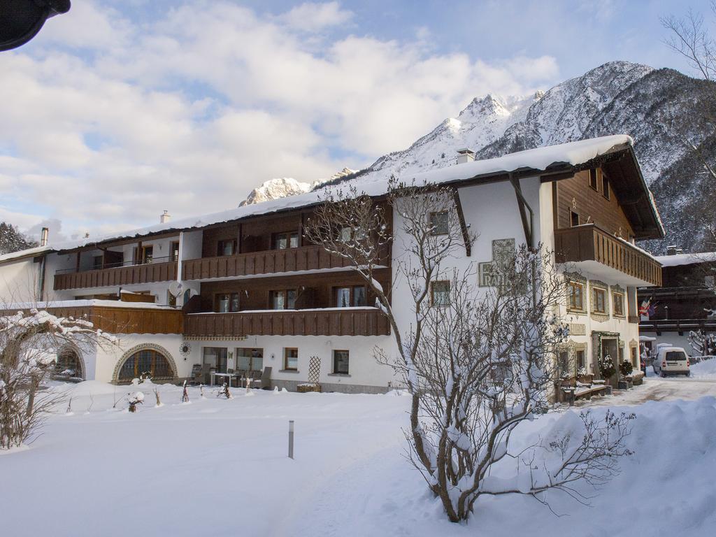 Frankenhof Hotel Шарниц Екстериор снимка