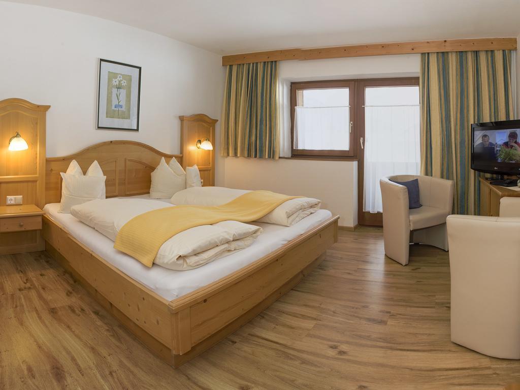 Frankenhof Hotel Шарниц Екстериор снимка